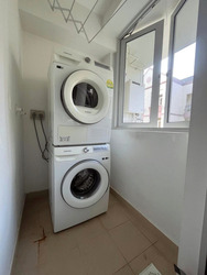The Lucent (D15), Apartment #527852071